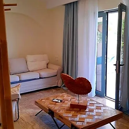 Olga Lounge